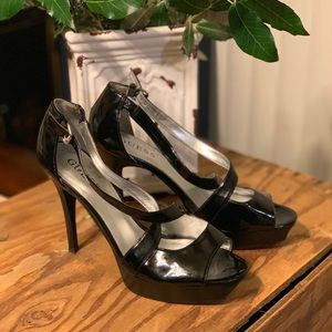 Black Guess heels!!!